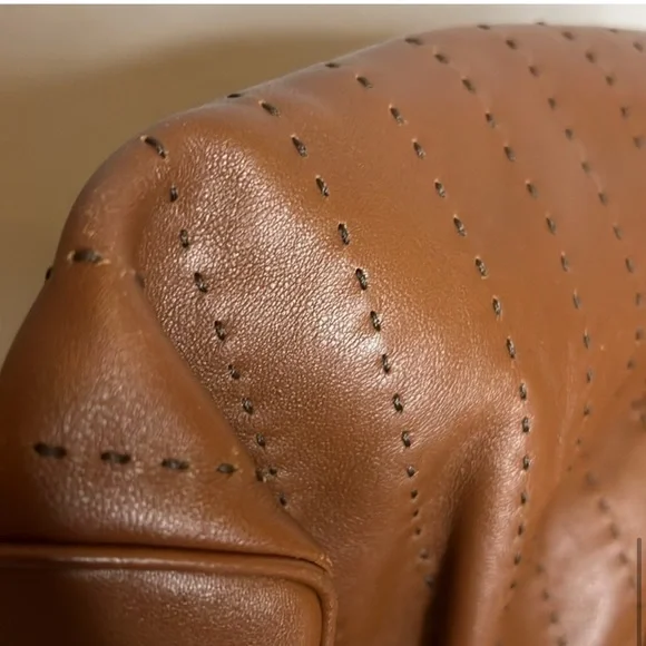 Salvatore Ferragamo handbag - Picture 7 of 8